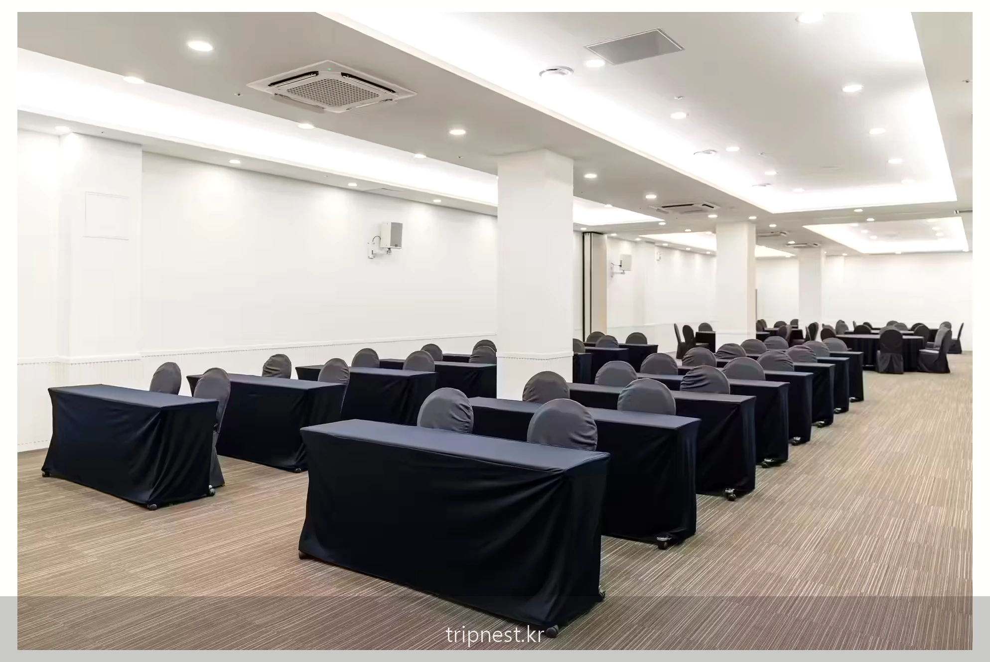 제주 한림리조트 객실 내부 전경과 침대 구성 5